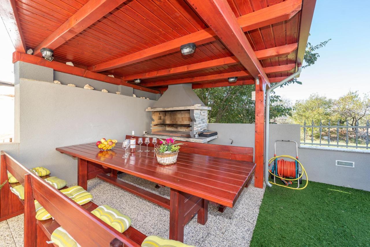 Sukošan Antonio Apartments מראה חיצוני תמונה